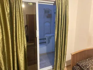 Apartment for rent in University Street – photo 6