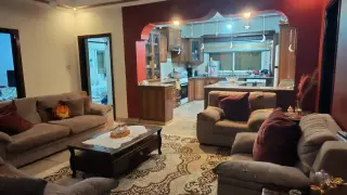 شقة للإيجار في Al Eiadat Circle