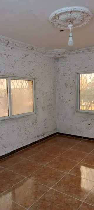 Apartment for rent in Al Husn – photo 2