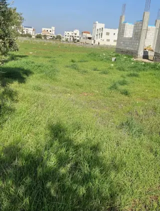 أرض للبيع في Bushra