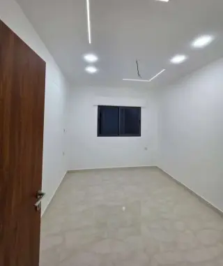 Apartment for sale in Al Sakaneyeh 9 – photo 2