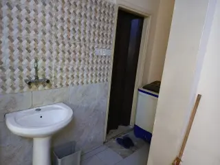 Apartment for rent in Al Mahdood Al Wasat – photo 4