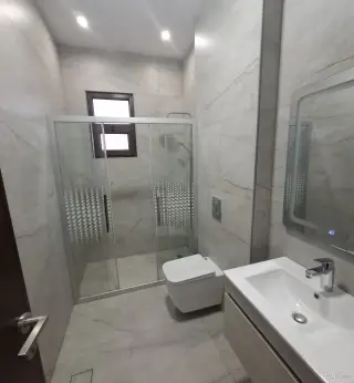 الصورة 6 من 12