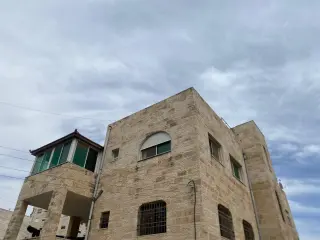 شقة للبيع في أخرى – صورة 2