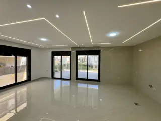 Apartment for sale in Hanina Al-Gharbiyyah