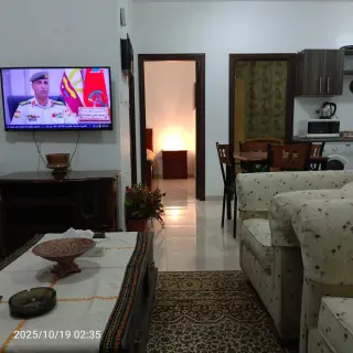 شقة للإيجار في أخرى – صورة 6