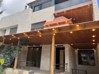 Villa for sale in Hanina