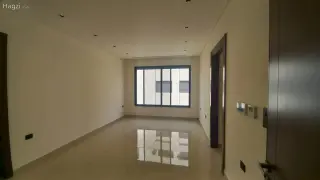 الصورة 6 من 12
