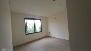 الصورة 3 من 12