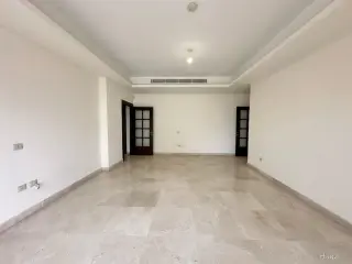 الصورة 9 من 12
