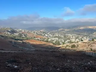 أرض للبيع في A'anjara