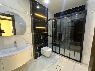 الصورة 8 من 12
