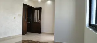 شقة للبيع في جبل الزهور