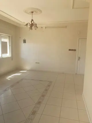 Apartment for sale in Jabal Al Hussain – photo 2