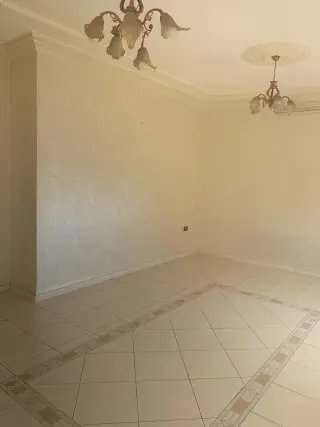 Apartment for sale in Jabal Al Hussain – photo 4