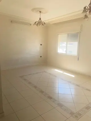 Apartment for sale in Jabal Al Hussain