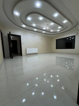 Apartment for sale in Umm Zuwaytinah