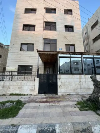 Apartment for sale in Marka Al Janoubiya