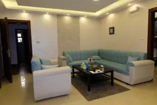 شقة للبيع في عبدون الشمالي