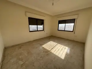 Apartment for sale in Al Jwaydeh – photo 4