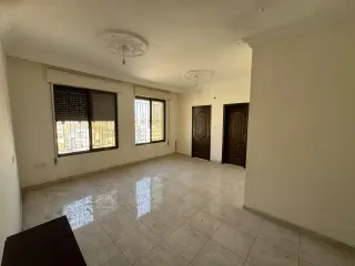 Apartment for sale in Al Jwaydeh – photo 2