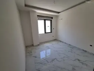 الصورة 2 من 6