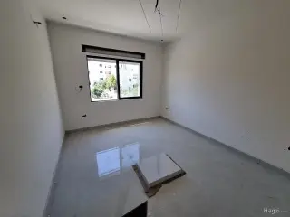 الصورة 4 من 6