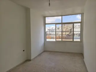 Apartment for rent in Al Qweismeh – photo 2