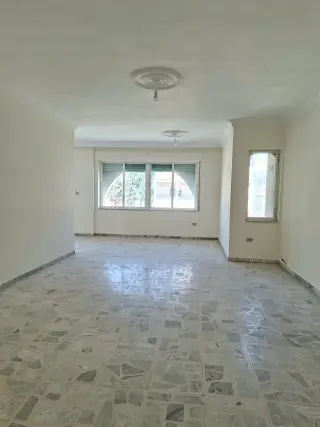 Apartment for rent in Tla' Al Ali Al Shamali