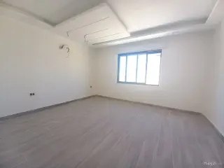 الصورة 2 من 10