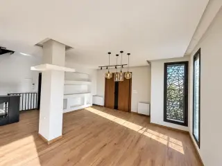 Villa for sale in Al-Qastal – photo 4
