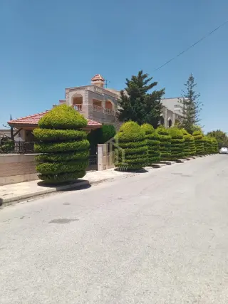 Villa for sale in Deir Ghbar – photo 4