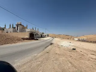 Land for sale in Al-Mugairat – photo 11