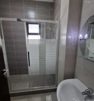 الصورة 12 من 12