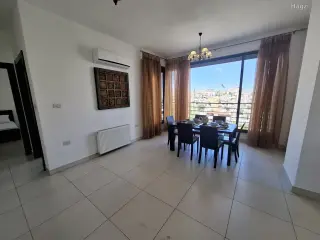 الصورة 6 من 12