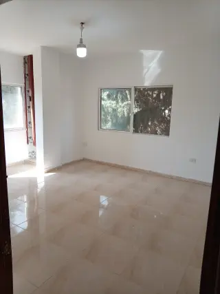 Apartment for rent in Huwwarah