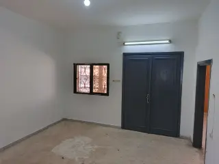 شقة للإيجار في Al Barha