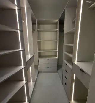 الصورة 1 من 12