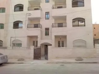 شقة للبيع في Hay Ramzi