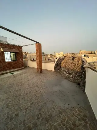 شقة للإيجار في Hay Al Hussain – صورة 10