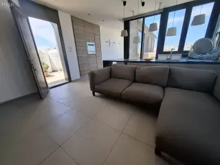 الصورة 1 من 8