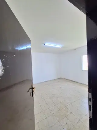 شقة للإيجار في Al-Misfat st.
