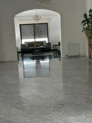 فيلا للإيجار في صافوط