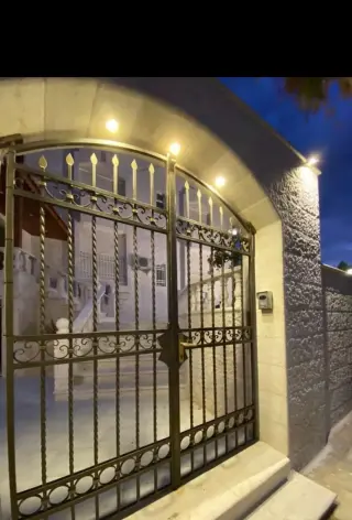 Villa for rent in Dahyet Al Nakheel – photo 3