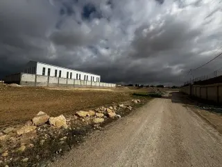 Land for rent in Al Mowaqar – photo 4