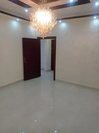 شقة للبيع في Al Hashemieh – صورة 3
