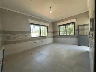 الصورة 6 من 12