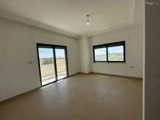 الصورة 12 من 12
