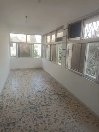 شقة للإيجار في Isharet Al Iskan