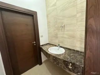 الصورة 6 من 12